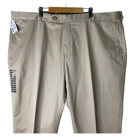 Jos A Bank Travelers Original Fit Cotton Pants Mens Size 44x30 Beige NWT $119 - Picture 2 of 8
